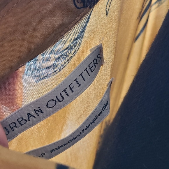 Urbanoutfitters - Picture 5 of 6